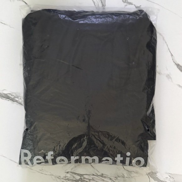 NEW Reformation Balia Linen Dress Black - Size 8 - Picture 3 of 6